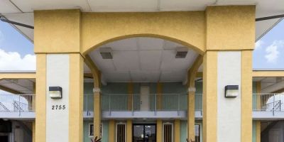 Econo Lodge Inn & Suites Downtown Northeast near Fort Sam Houston