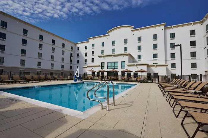 Candlewood Suites Building 2426 5