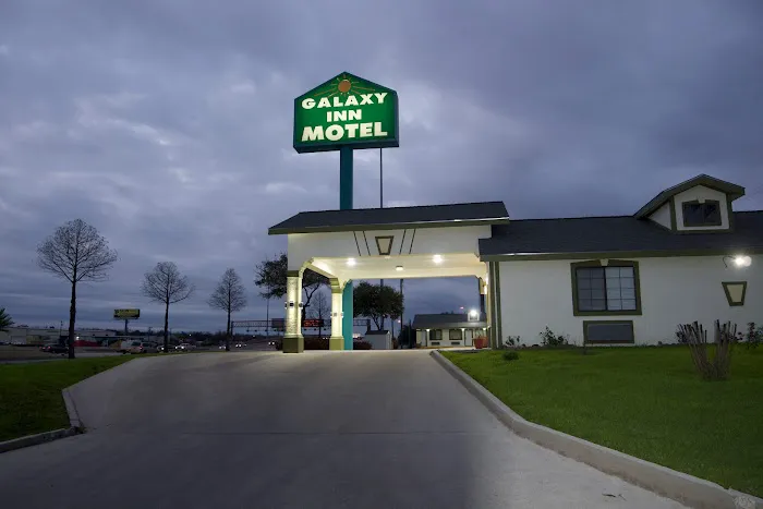 Galaxy Inn 5