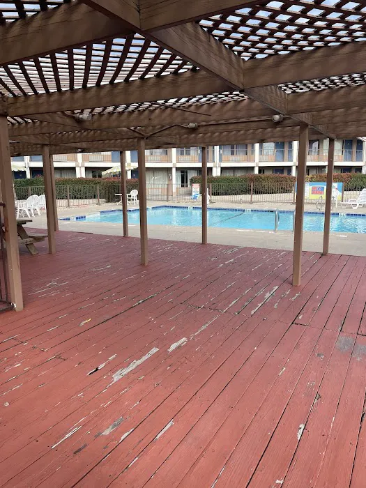 Days Inn by Wyndham San Antonio Splashtown/ATT Center 5