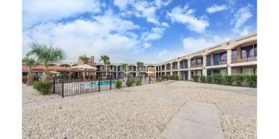Days Inn by Wyndham San Antonio Splashtown/ATT Center