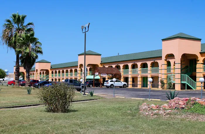 Americas Best Value Inn - Frost Bank Center 5