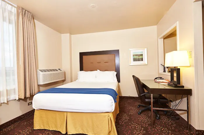 IHG Army Hotels Building 1384 5