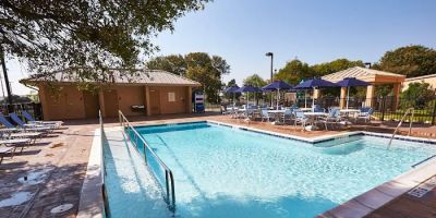 Holiday Inn Express Powless House