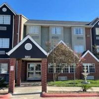 Super 8 by Wyndham San Antonio Downtown NE ico