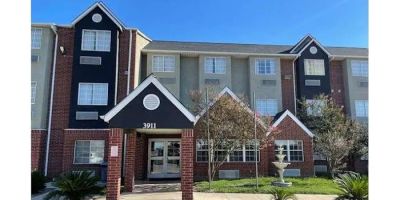 Super 8 by Wyndham San Antonio Downtown NE