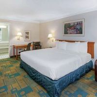 La Quinta Inn By Wyndham IH-10 West San Antonio TX ico