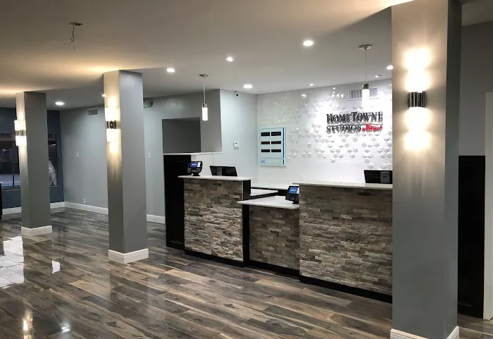 HomeTowne Studios San Antonio E - Frost Bank Center 5