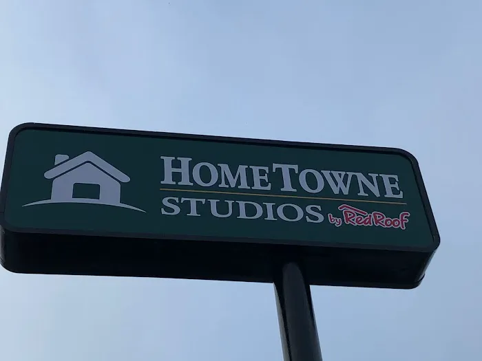 HomeTowne Studios San Antonio E - Frost Bank Center 5