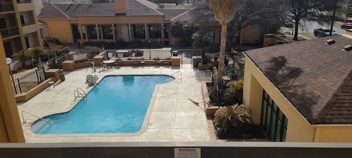 Courtyard San Antonio Airport 5