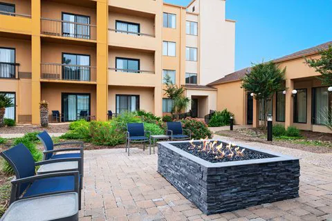 Courtyard San Antonio Airport 5