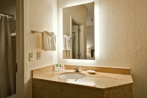 SpringHill Suites San Antonio Medical Center/Northwest 4