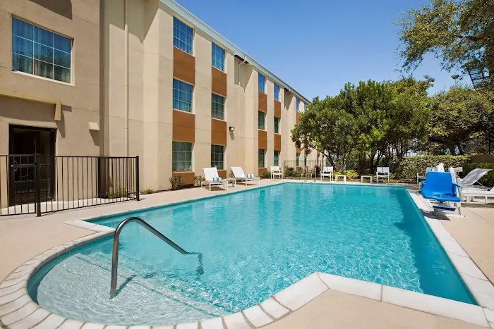 Country Inn & Suites by Radisson, San Antonio Medical Center, TX 5