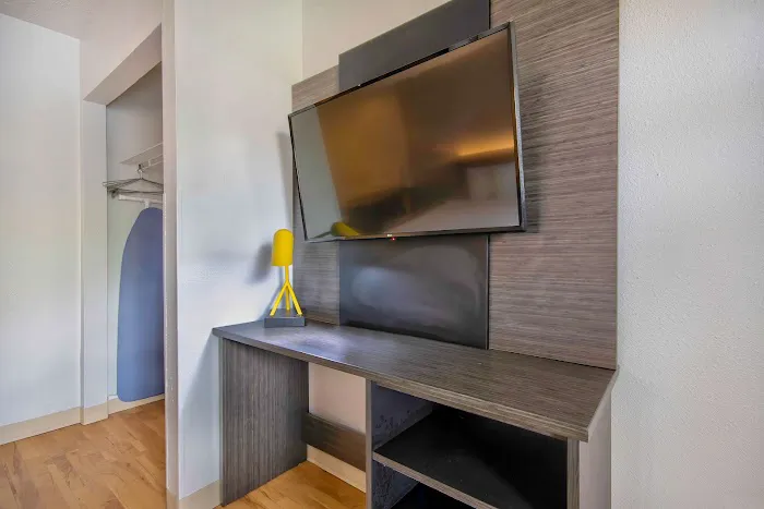 Studio 6 San Antonio, TX - Medical Center 5