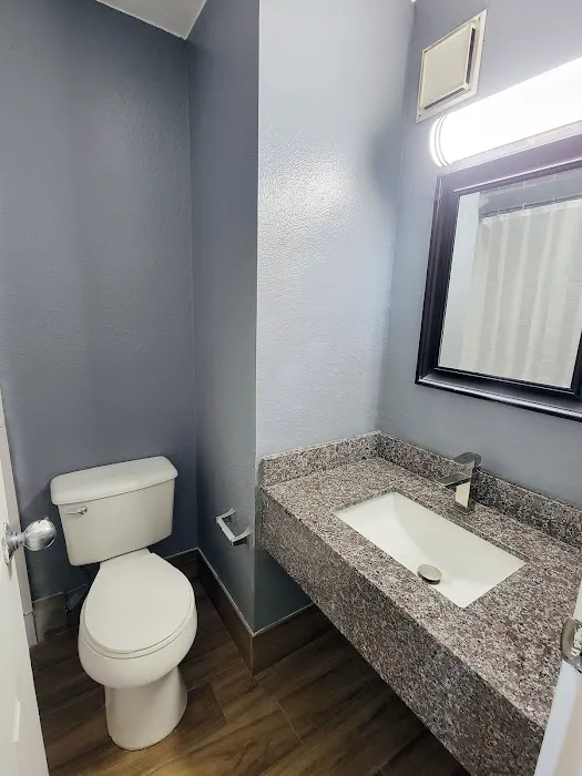 Travel Inn San Antonio 5