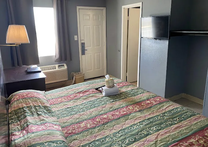 Travel Inn San Antonio 5