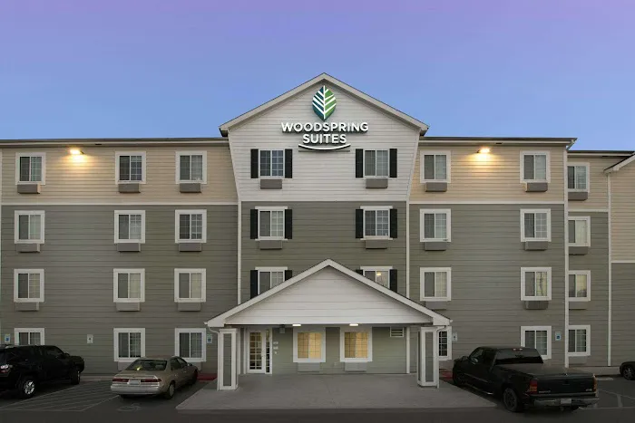WoodSpring Suites San Antonio Fort Sam 5