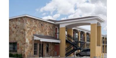Super 8 by Wyndham San Antonio Near Fort Sam Houston