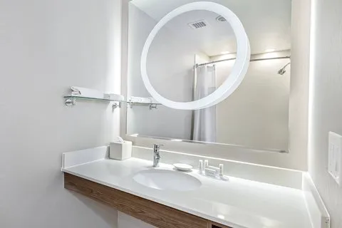SpringHill Suites San Antonio Airport 5