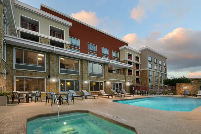 Drury Inn & Suites San Antonio Airport 5