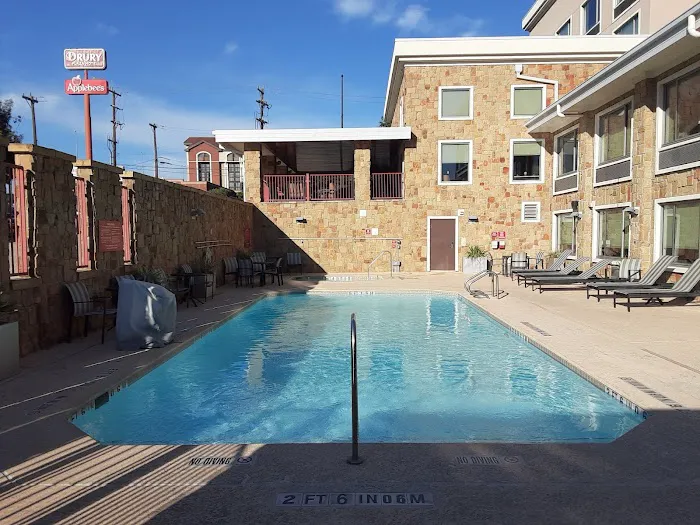 Drury Inn & Suites San Antonio Airport 5