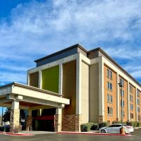 Clarion Pointe near Medical Center ico