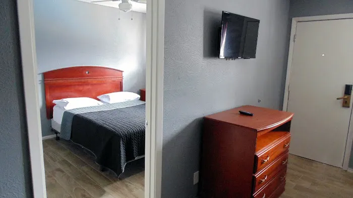 Home Suites 5