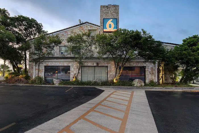 Studio 6 San Antonio, TX – Northwest Medical Center 5