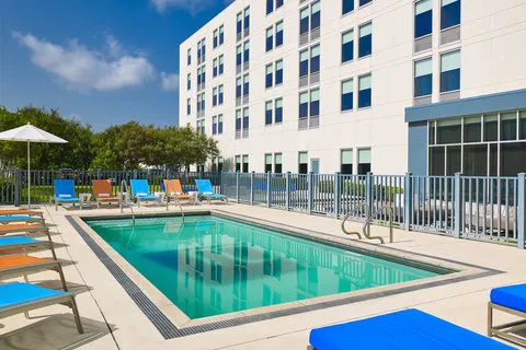 Aloft San Antonio Airport 5