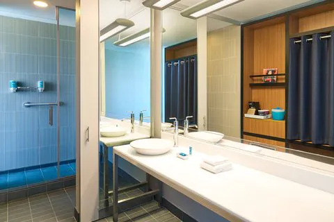 Aloft San Antonio Airport 5