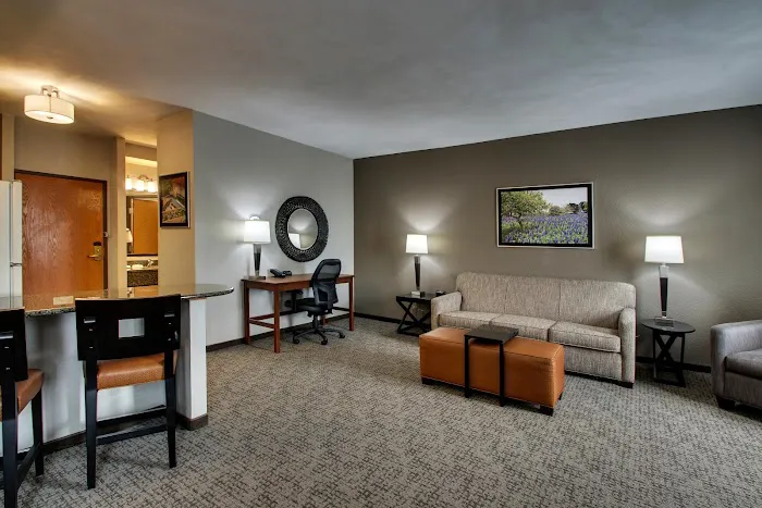 Drury Inn & Suites San Antonio Northwest Medical Center 5