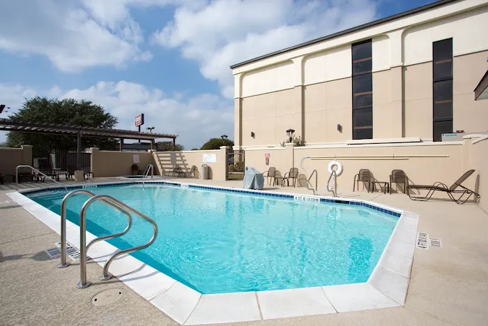 Drury Inn & Suites San Antonio Northeast 5