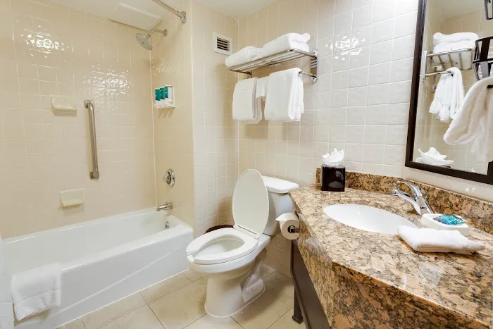 Drury Inn & Suites San Antonio Northeast 5