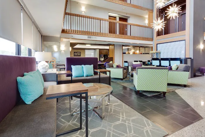 Drury Inn & Suites San Antonio Northeast 5