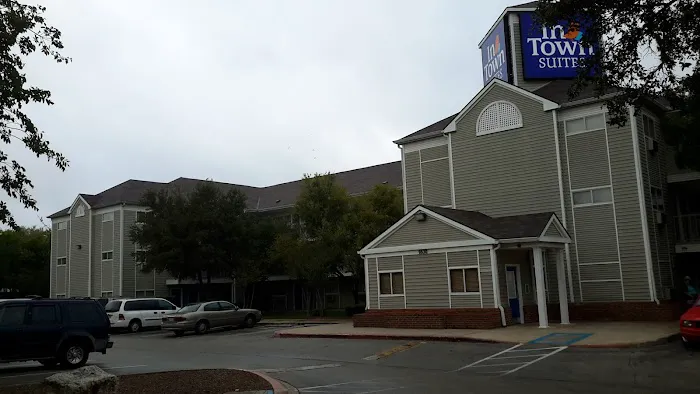 InTown Suites Extended Stay San Antonio TX - Perrin Beitel Road 5