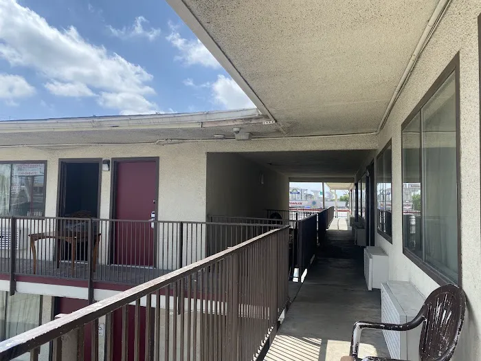 Econo Lodge San Antonio Northeast I-35 5