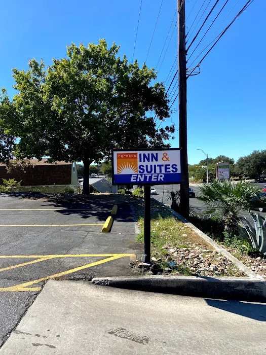 Express Inn & Suites San Antonio SeaWorld Medical CTR 5