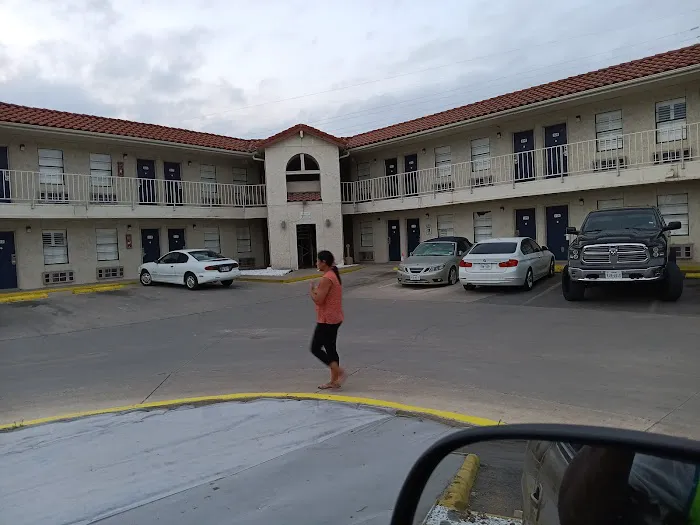 Americas Best Value Inn San Antonio Windcrest 5
