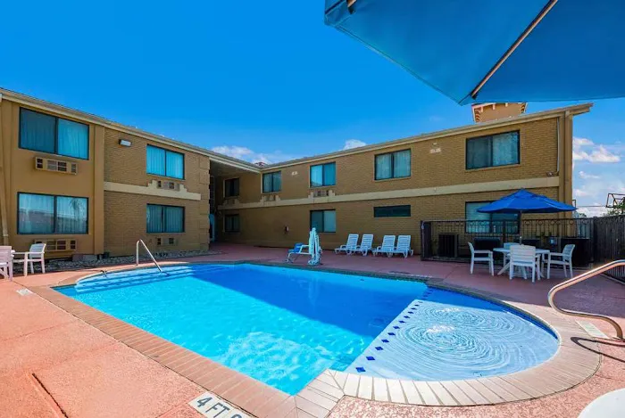 SureStay Plus by Best Western San Antonio North 5