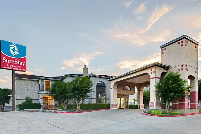 SureStay Plus by Best Western San Antonio Airport 5