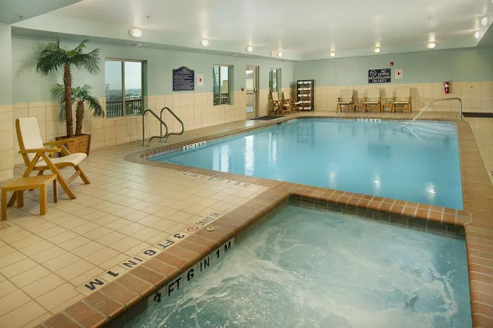 Holiday Inn Express & Suites San Antonio West-Seaworld Area by IHG 5
