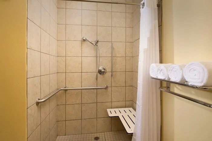 Holiday Inn Express & Suites San Antonio West-Seaworld Area by IHG 5