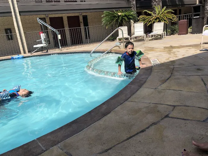 Best Western near Lackland AFB/SeaWorld 5