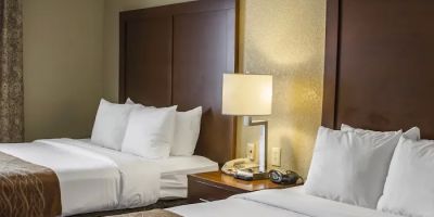 Comfort Suites Near Seaworld