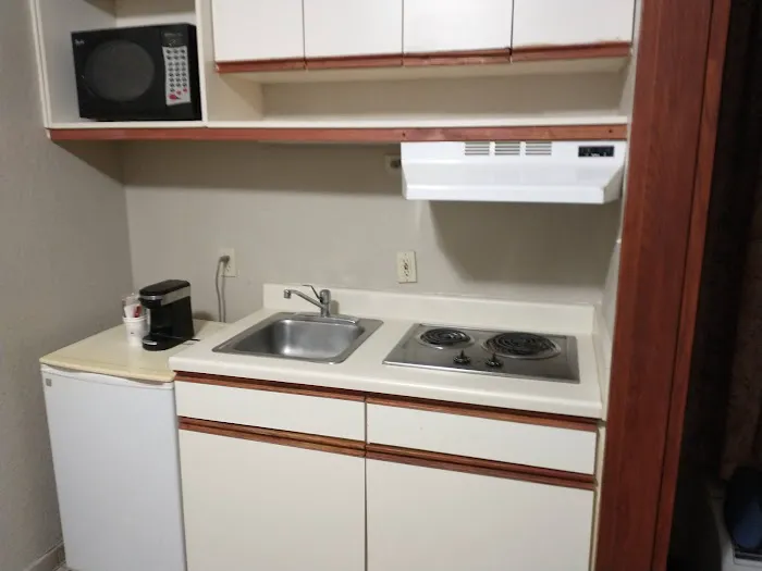 Homegate Studios & Suites 5