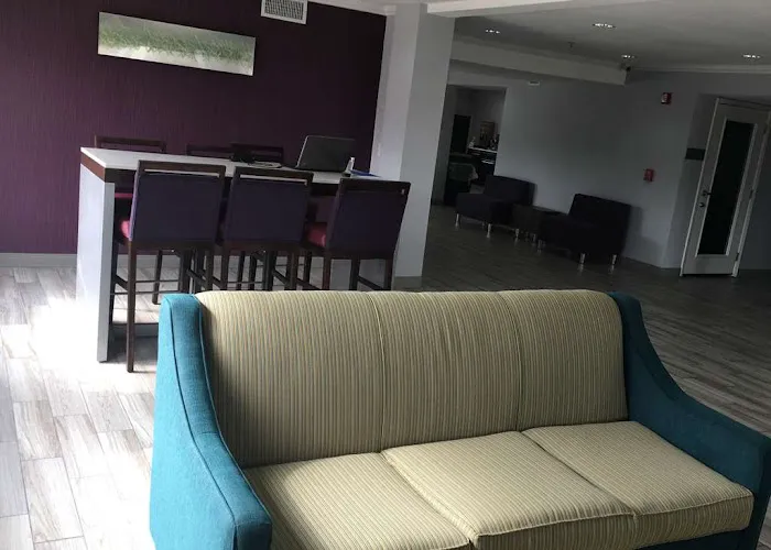 Best Western Garden Inn 5