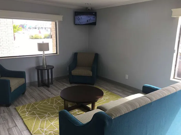 Best Western Garden Inn 5