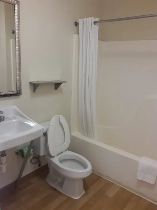 InTown Suites Extended Stay San Antonio TX - Nacogdoches Road 5