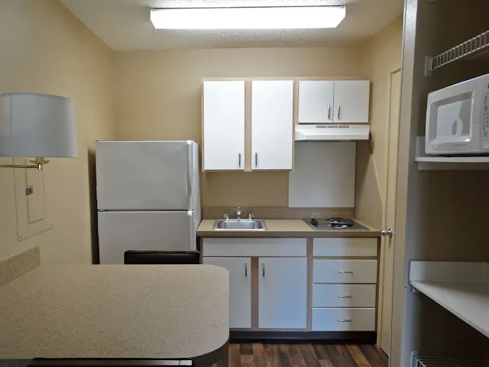 Extended Stay America - San Antonio - Airport 5