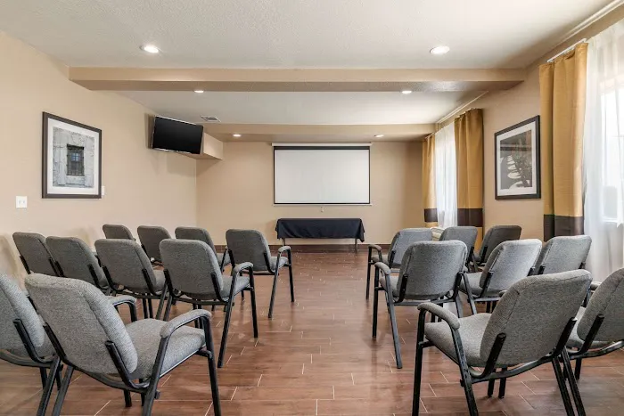 Comfort Suites San Antonio Airport North 5